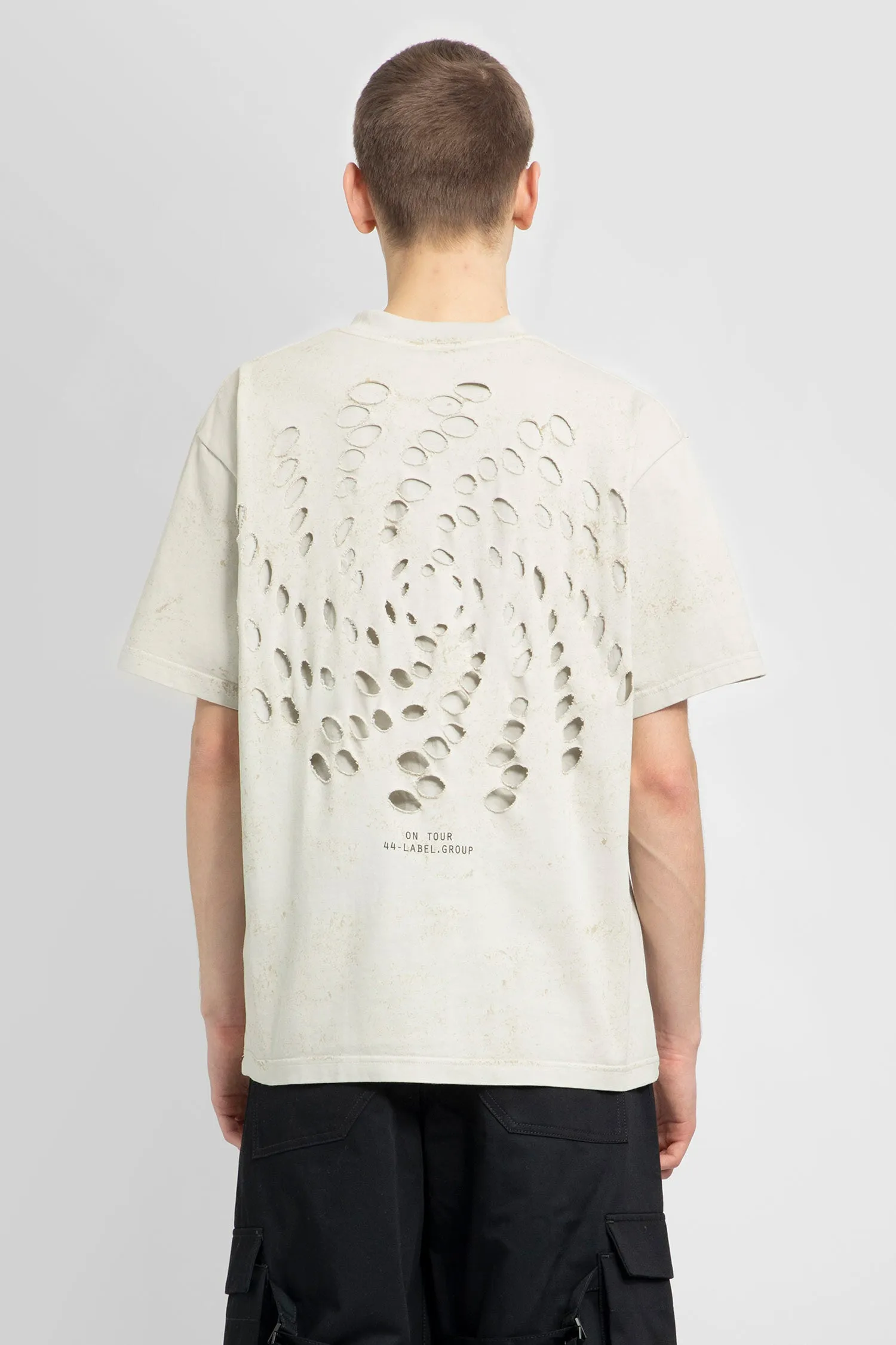 44 LABEL GROUP MAN OFF-WHITE T-SHIRTS & TANK TOPS