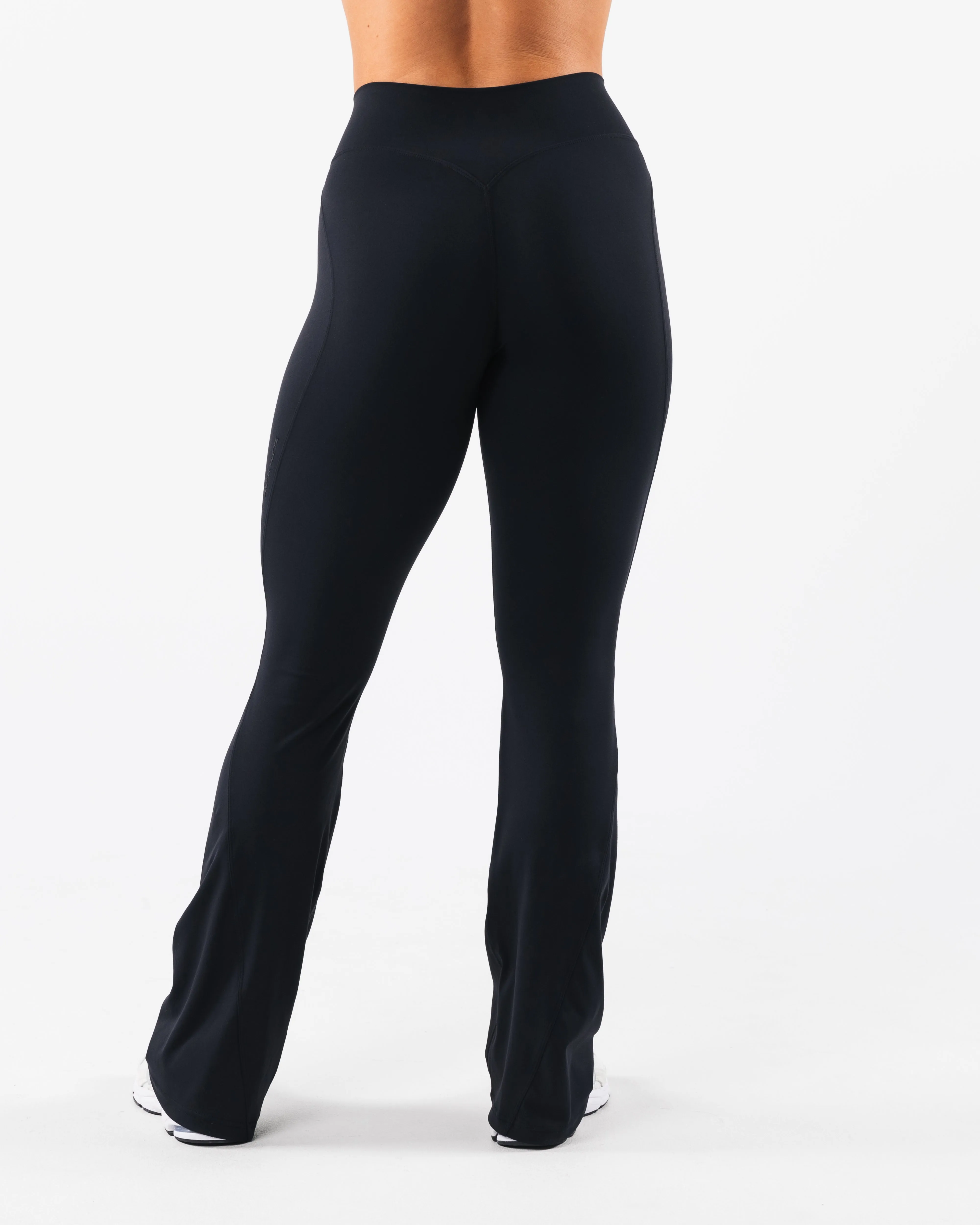 Aura Flared Pant Tall - Black