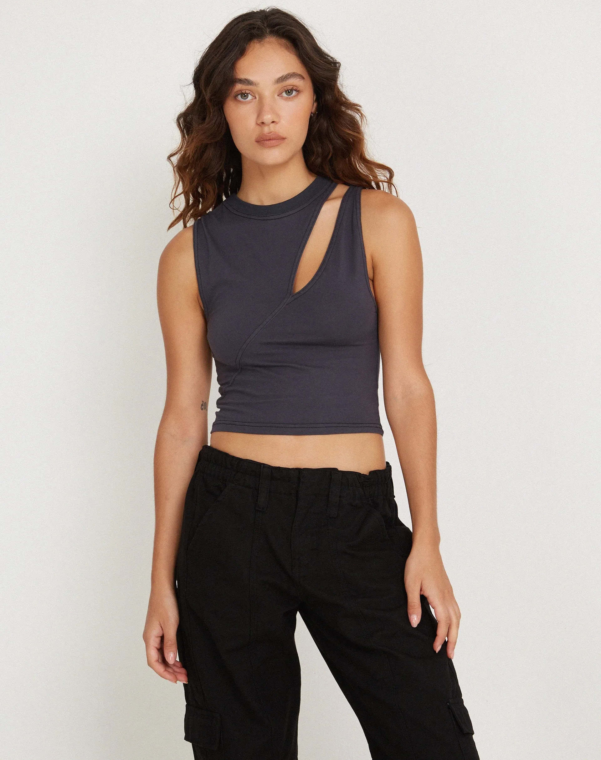 Min Cropped Vest Top in Ocean Storm with Black Top Stitch